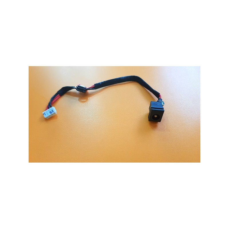 DC JACK POWER PER TOSHIBA A100-667 PSAARE-02700DII